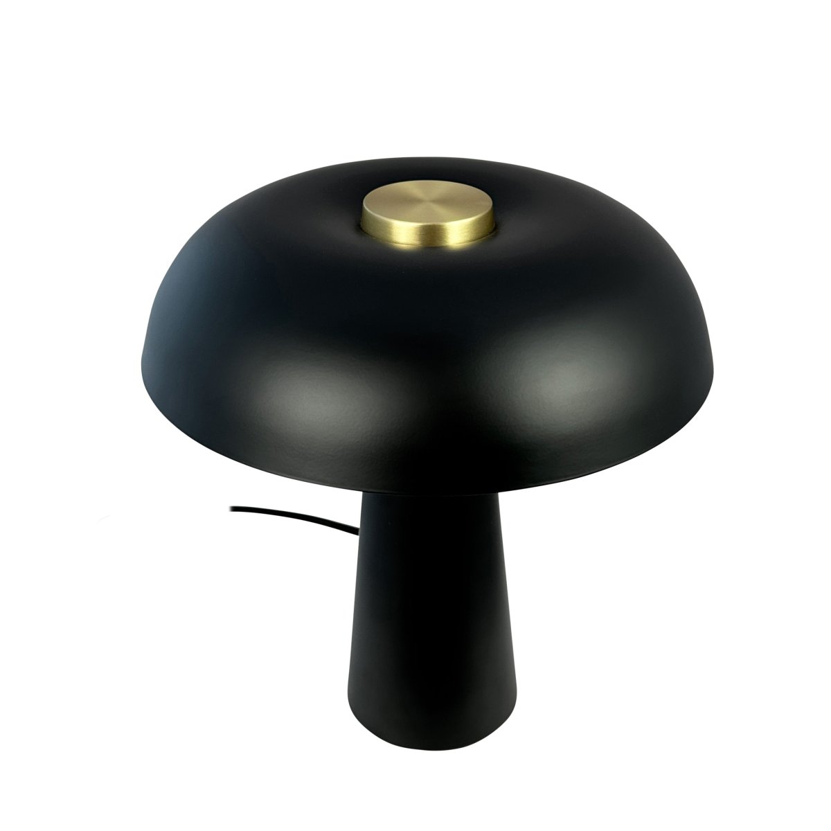 Iris 28cm Schwarz tischlampe Von Dyberg Larsen - Die Lampe verbreitet ein angenehmes und gleichm&auml;&szlig;iges Licht und eignet sich daher ideal, um im Schlafzimmer, Wohnzimmer oder Flur eine entspannte Atmosph&auml;re zu schaffen.