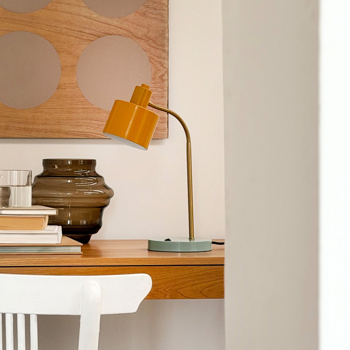 Ocean Flex 45cm Mehrfarbig schreibtischlampe Von Dyberg Larsen - Das vom Stil der 50er-Jahre inspirierte Design verleiht ihr eine warme und charaktervolle Ausstrahlung.