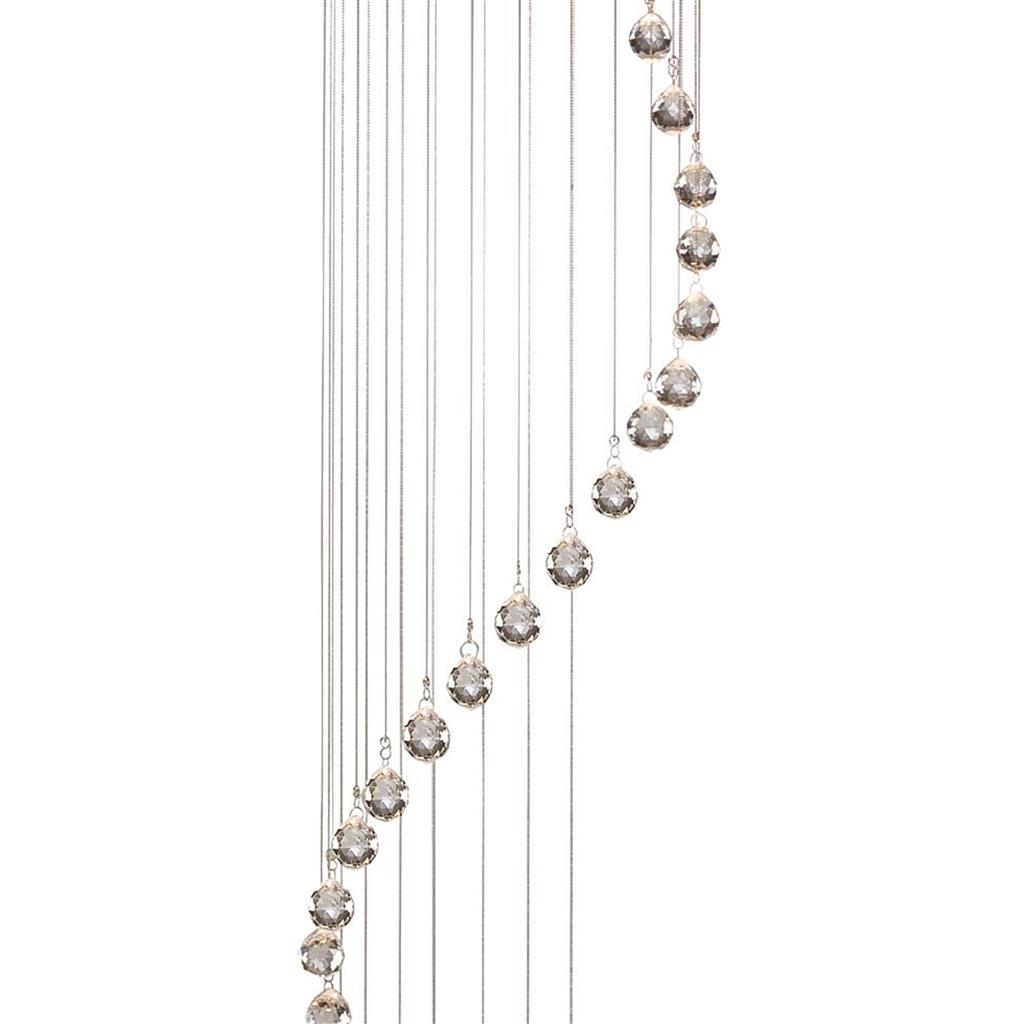Hallway Ø30 Chrom hängelampe Von Searchlight - Die fünf Lichtquellen in der Deckenhalterung strahlen nach unten und lassen die Prismen das Licht wunderschön reflektieren, wodurch ein funkelndes und lebendiges Lichtspiel im Raum entsteht.