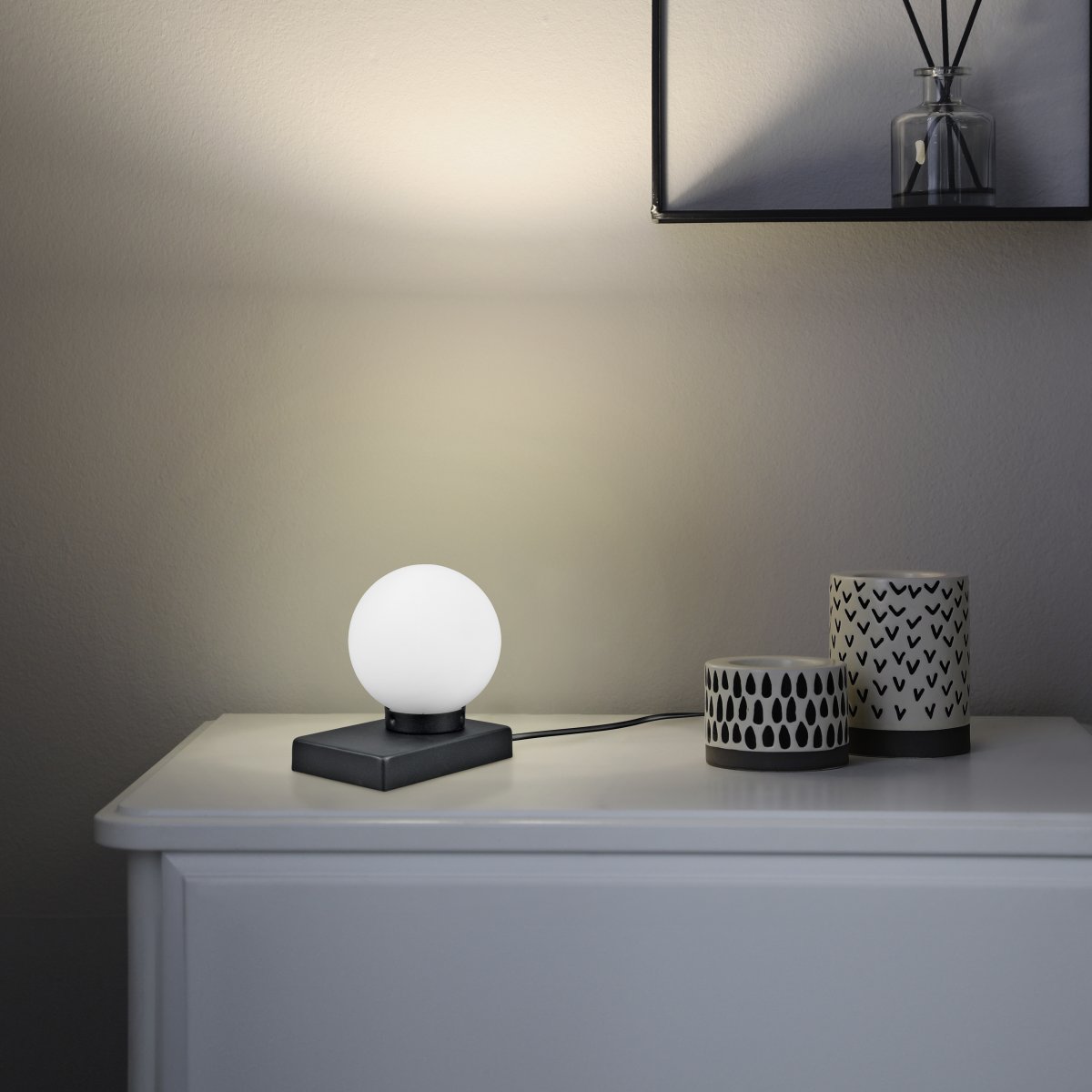 Davi 15cm Schwarz tischlampe Von Trio Lighting - 