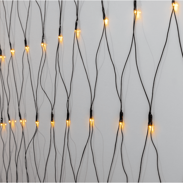 Lichternetz Golden Warm White 3m Schwarz Von Star Trading - Nachtlicht mit 200 LED-Lichtern mit wundersch&ouml;nem goldenen Schein.