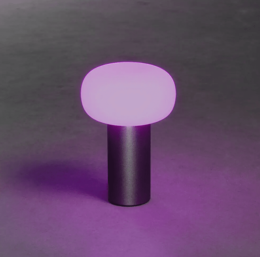 Antibes 20cm Rost tragbare Von Konstsmide - Zusätzlich ist die Lampe mit RGB-Farbwechsel ausgestattet.