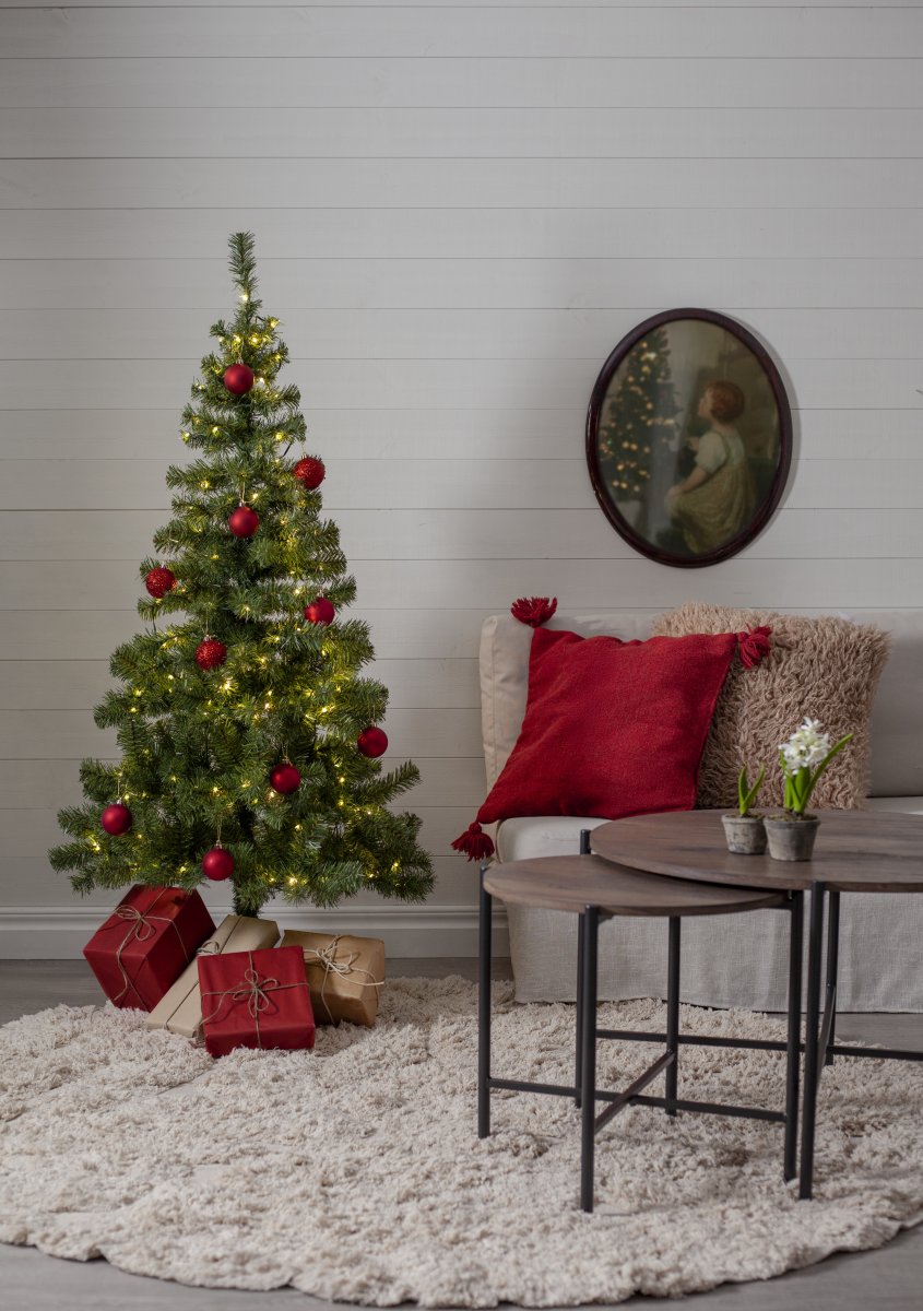 Ottawa 150cm Grün Von Star Trading - Wundersch&ouml;ner Weihnachtsbaum, der eine wundervolle Weihnachtsstimmung verbreitet.
