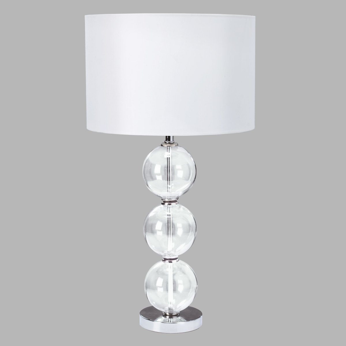 Bliss 58cm Chrom tischlampe Von Searchlight - Der weiße Lampenschirm ergänzt den glänzenden Chromfuß optimal und sorgt für ein sanftes, angenehmes Licht.