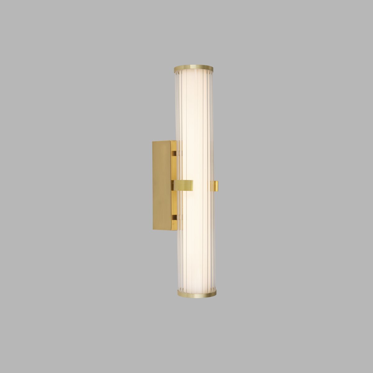 Clamp 43cm Gold badezimmerlampe Von Searchlight - Diese Lampe kombiniert Funktion und Design und ist ideal für die Schaffung einer entspannenden und eleganten Umgebung.