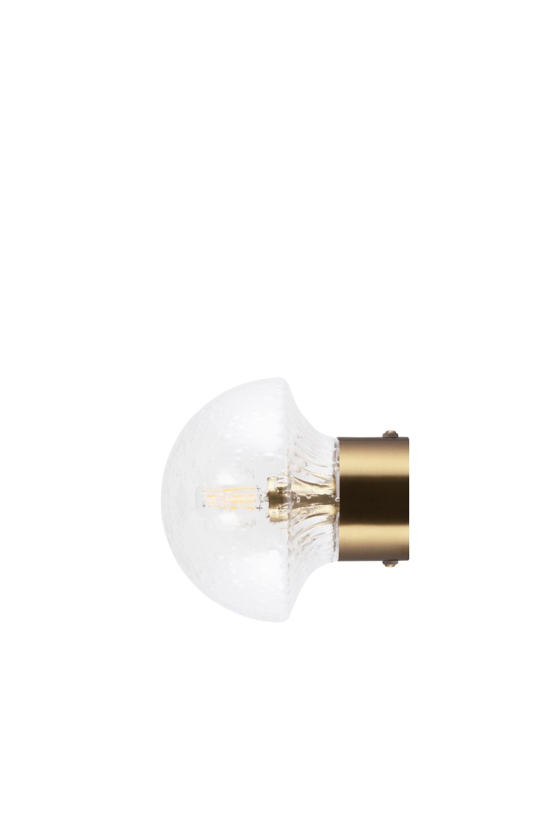 Fungo Ø16 Transparent/Messing gebürstet badezimmerlampe Von Globen Lighting - Die Leuchte kann sowohl an der Decke als auch an der Wand montiert werden.