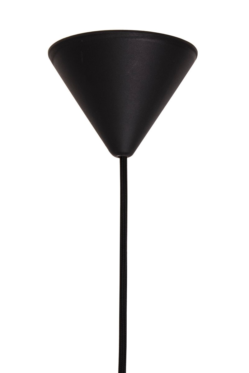 Cuboza Ø20 Pfirsich hängelampe Von Globen Lighting - Cuboza ist eine Nachtpendelleuchte, die aus zwei Glaselementen und kontrastierendem mattschwarzem Metall besteht.
