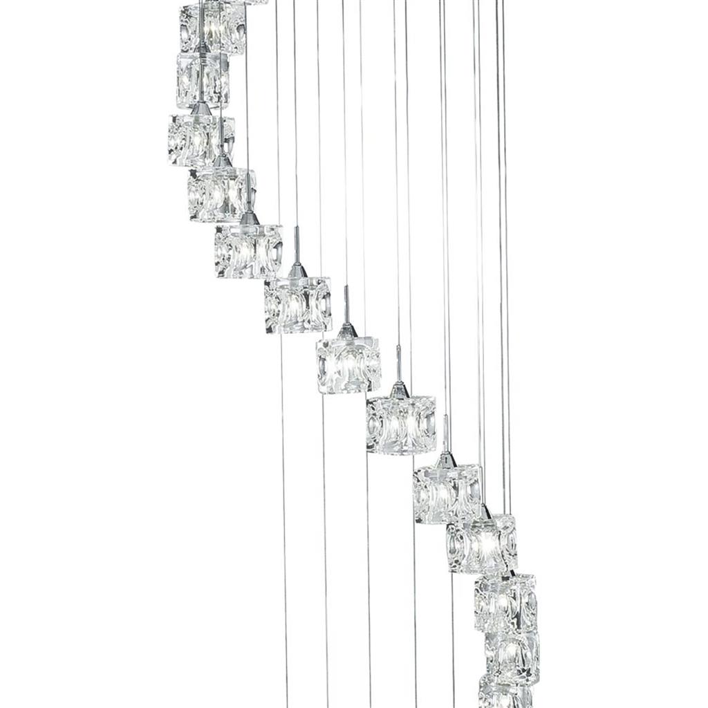 Ice Cube Ø45 Chrom hängelampe Von Searchlight - Jeder Würfel enthält eine integrierte LED-Lichtquelle, die ein helles, klares Weißlicht erzeugt und durch das transparente Glas eine effektvolle Beleuchtung bietet.