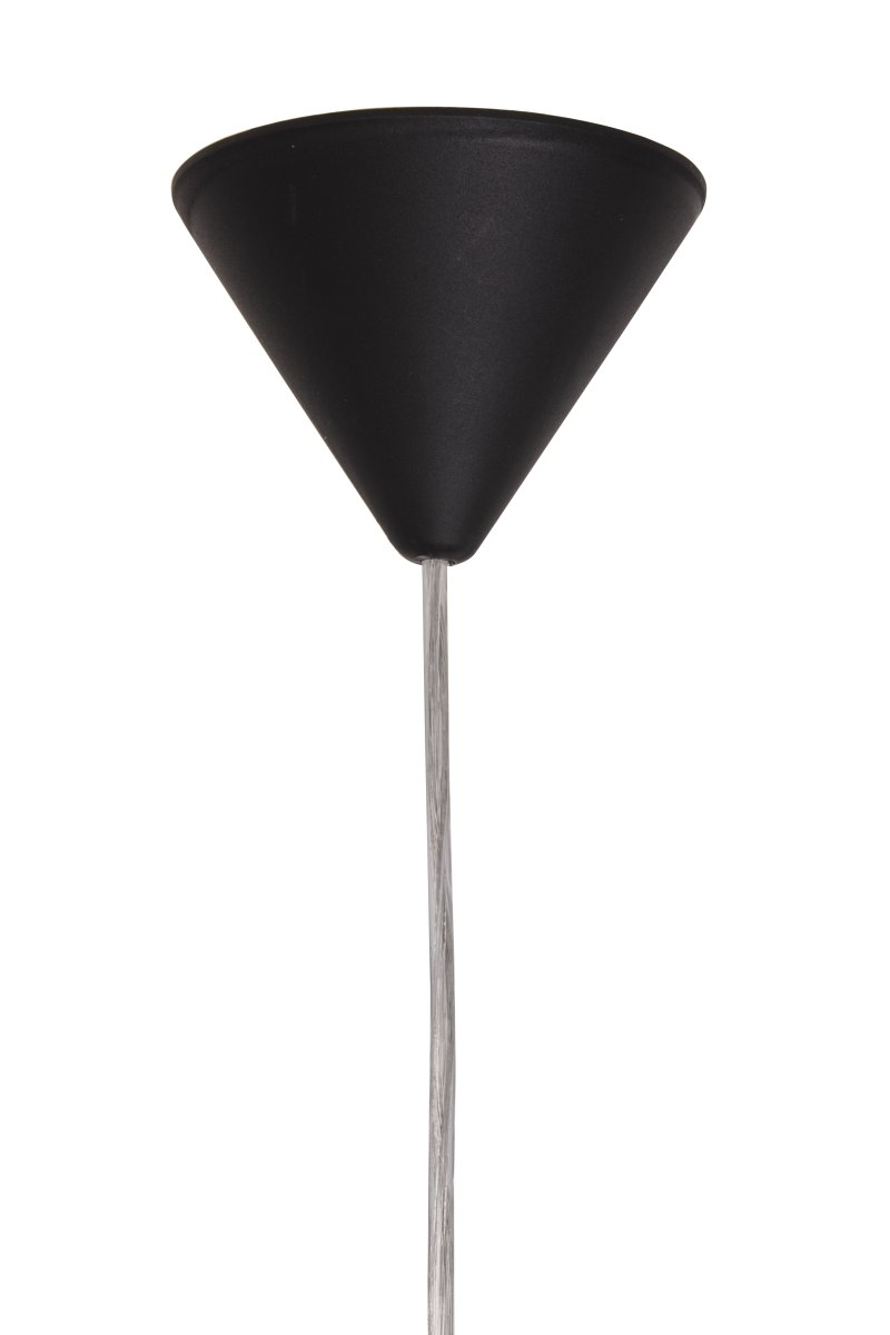 Ritz Ø25 Braun hängelampe Von Globen Lighting - Ritz ist eine Pendelleuchte mit klassischer Form und kleiner Gr&ouml;&szlig;e, die sowohl allein als auch in einer Reihe &uuml;ber einem Esstisch gut aussieht.