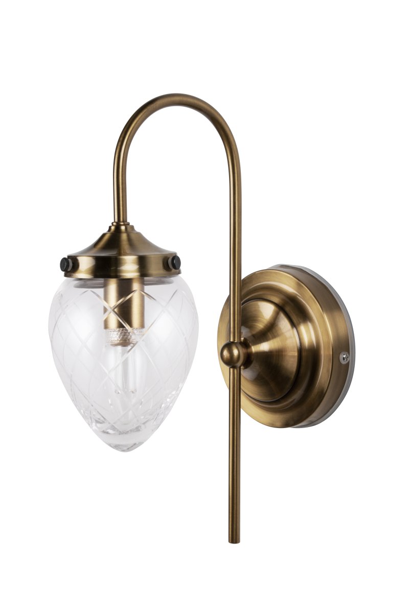 Juni 24cm Altmessing/transparent badezimmerlampe Von Globen Lighting - Juni mit ihrem wunderschönen geschliffenen Glas und dem Metallschirm versetzt Sie zurück in die Zeit des frühen 20.