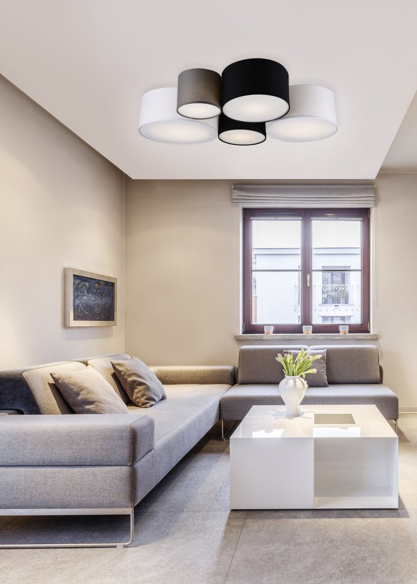 Hotel 90cm Mehrfarbig deckenleuchte Von Trio Lighting - Die Deckenleuchte HOTEL kommt mit ihren f&uuml;nf Lichtquellen besonders gut in Wohn- und Schlafzimmern zur Geltung, wo sie harmonische Lichtakzente setzt und f&uuml;r eine behagliche Atmosph&auml;re sorgt.