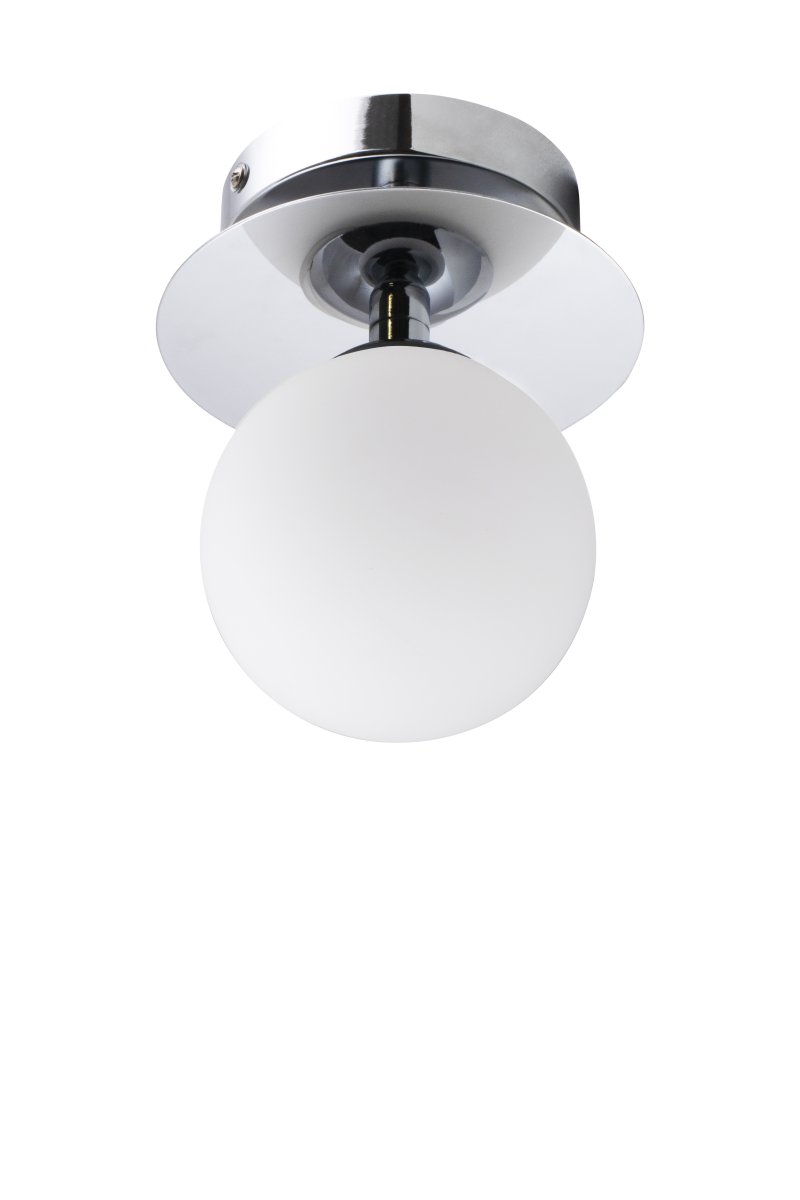Art Deco Ø16 Chrom/Weiß badezimmerlampe Von Globen Lighting - Sie ist IP44-zertifiziert und kann problemlos im Badezimmer installiert werden.