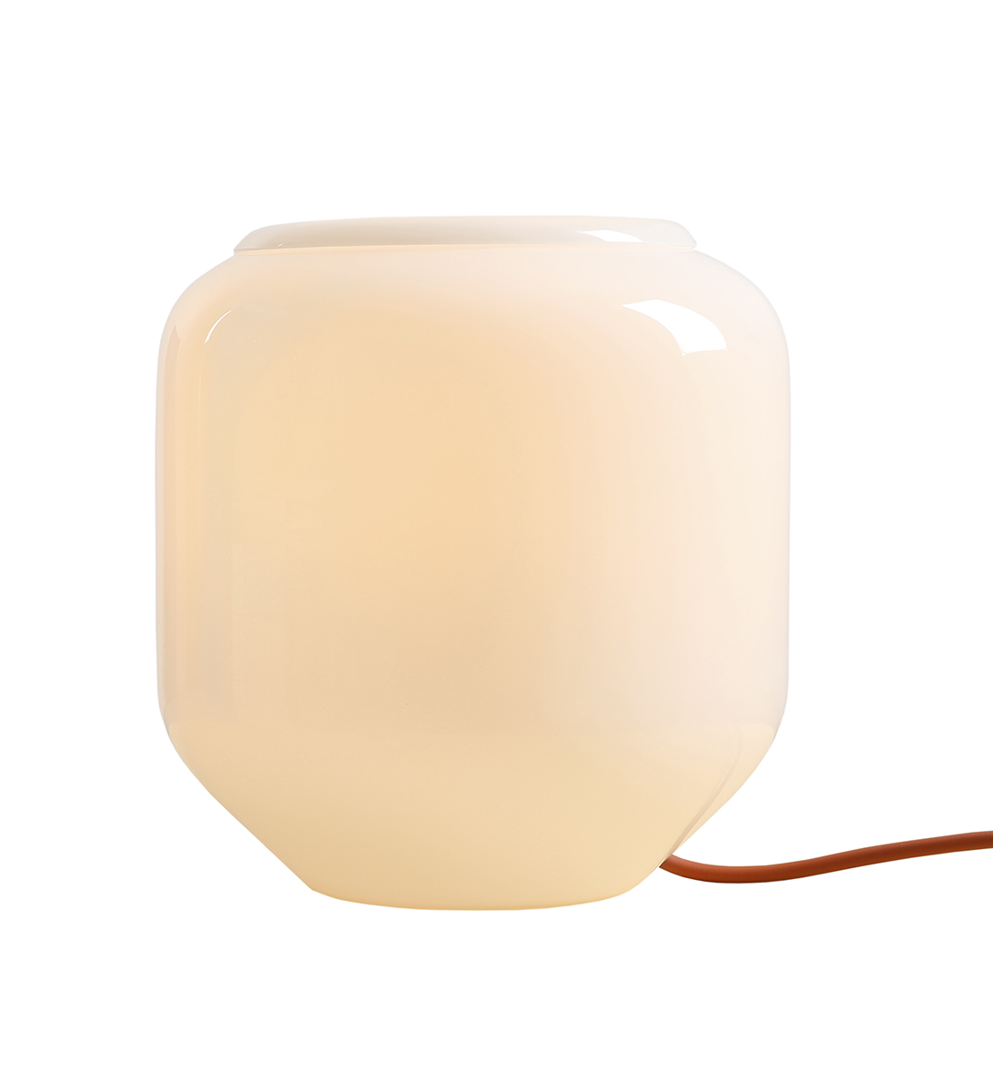 Flask 18cm Weiß/Terrakotta tischlampe Von Artera - Der dekorative Opalglasschirm spendet ein sanftes und angenehmes Licht und schafft so eine einladende Atmosph&auml;re.