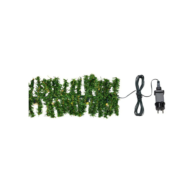 Garland 500cm Grün Von Markslöjd - Diese elegante Lichterkette mit Girlande aus fichten&auml;hnlichem Material verf&uuml;gt &uuml;ber 80 energieeffiziente LED-Leuchten (7 cm Abstand zwischen den einzelnen Leuchten) und eignet sich perfekt, um eine gem&uuml;tliche und stimmungsvolle Atmosph&auml;re zu schaffen.