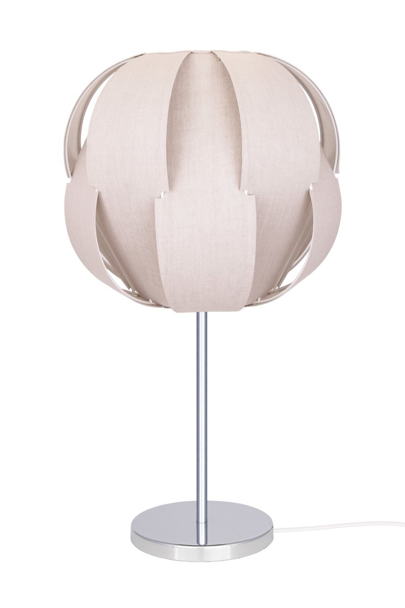 Pavot 47cm Beige tischlampe Von Globen Lighting - Tischleuchte Pavot 25 Die Tischleuchte Pavot ist eine elegante Leuchte in einem gedeckten Beigeton.