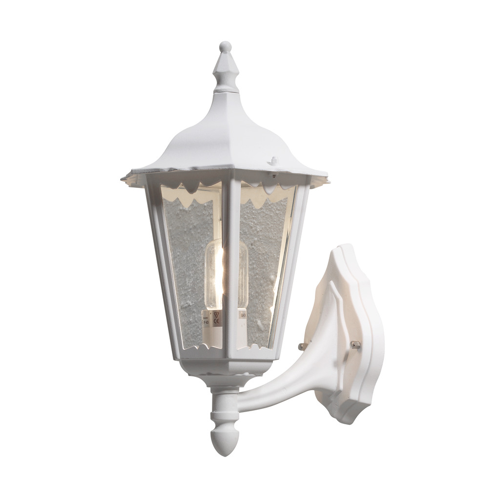 Firenze Weiß außenlampe Von Konstsmide - Das elegante Design und das warme Licht der Lampe schaffen eine einladende Atmosphäre, die sich perfekt für Eingänge und Terrassen eignet.
