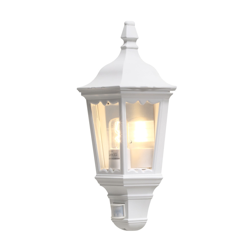 Firenze Weiß außenlampe Von Konstsmide - Perfekt für Außenwände und Eingänge, vermittelt die Lampe einen zeitlosen Eindruck und bietet Sicherheit bei jedem Wetter.