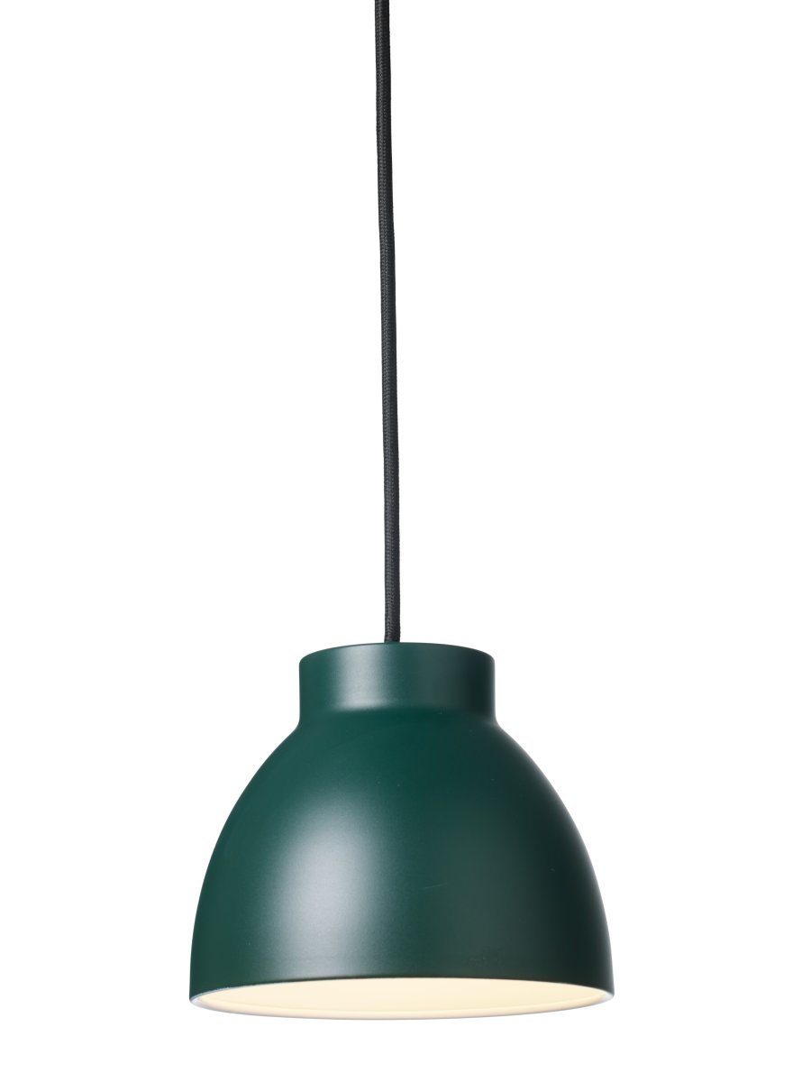 Object Ø16 Grün hängelampe Von Halo Design - Object ist eine vielseitige und elegante Wahl f&uuml;r alle, die bei ihrer Inneneinrichtung eine Kombination aus Funktionalit&auml;t und &Auml;sthetik suchen.