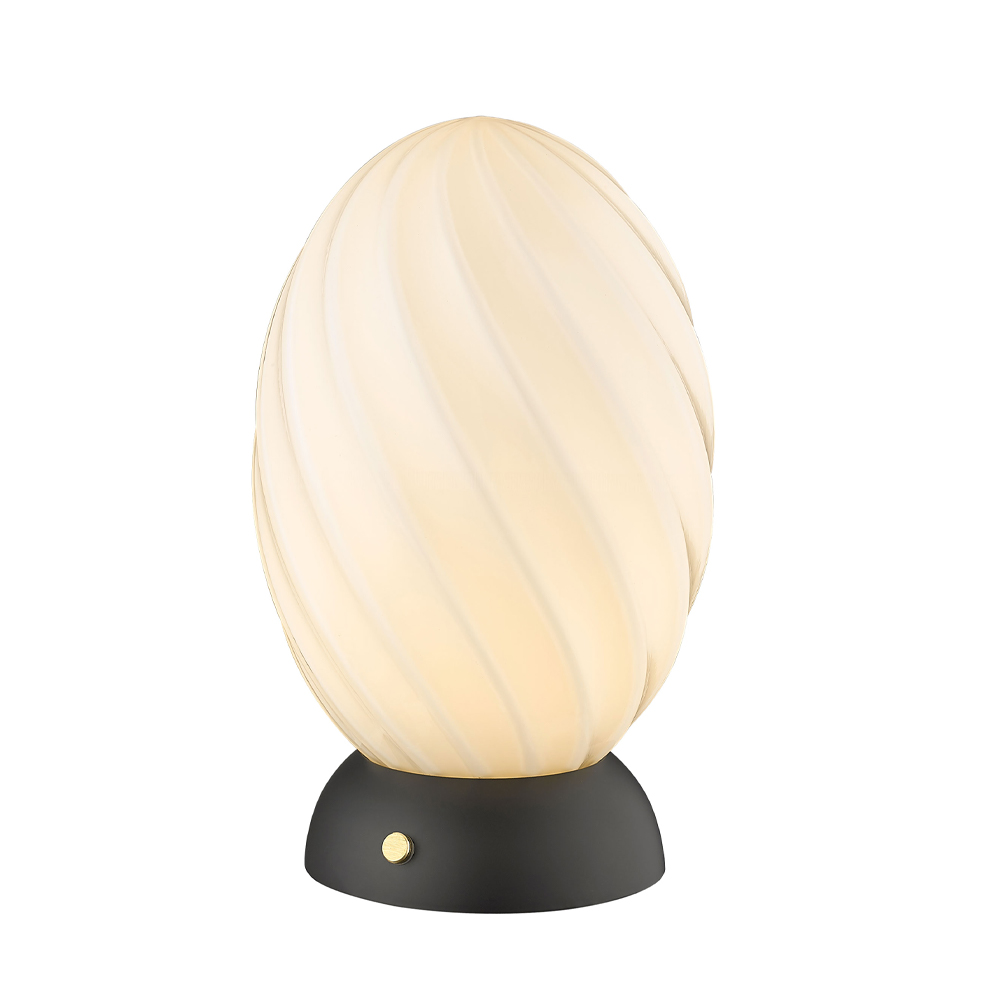 Twist 22cm Schwarz tischlampe Von Halo Design - Entdecken Sie Twist – die elegante Tischleuchte mit anspruchsvollem skulpturalen Design und praktischer Touch-Funktion zum einfachen Ein- und Ausschalten.