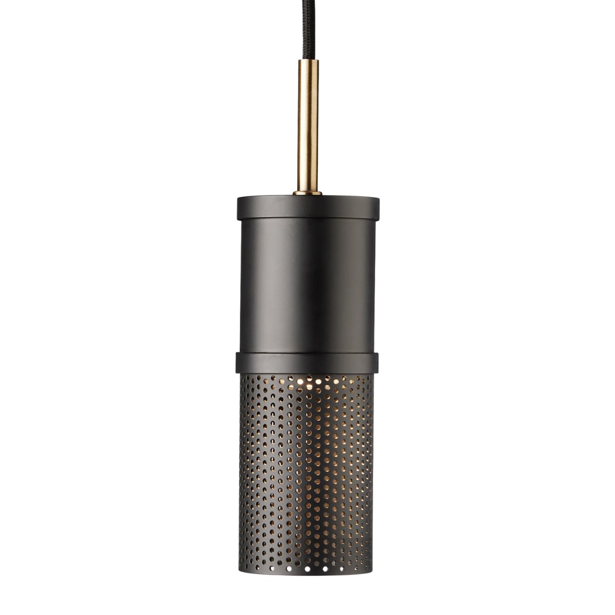 Frame Cylinder Ø6 Schwarz hängelampe Von Halo Design - Die Details wie die antiken Messingeins&auml;tze und das &auml;u&szlig;ere Perlenmuster machen diese Lampenserie &auml;sthetisch einzigartig.
