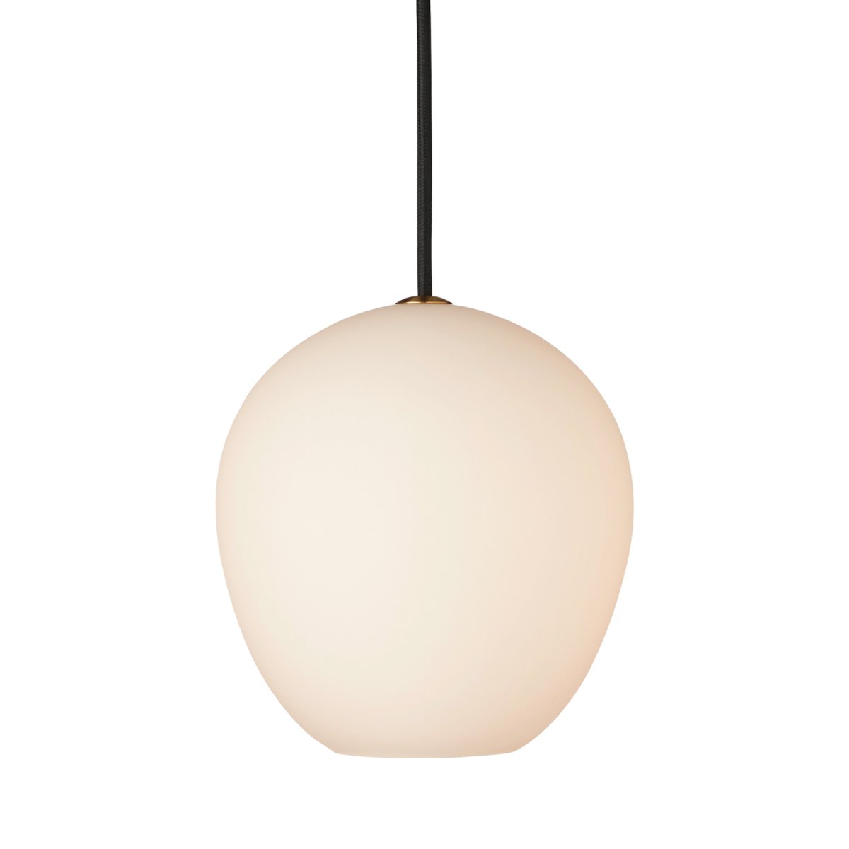 Zoombild von Wrong Ø20 Opal hängelampe Von Halo Design - Wrong ist eine Deckenpendelleuchte mit einem Schirm aus exklusivem mundgeblasenem Glas, der f&uuml;r ein weiches und angenehmes Licht sorgt.