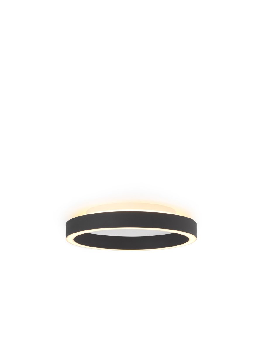 Backlight String Ø30 Schwarz deckenleuchte Von Halo Design - Es verfügt außerdem über eine integrierte Speicherfunktion, sodass es sich beim erneuten Einschalten an die letzte Einstellung erinnert.