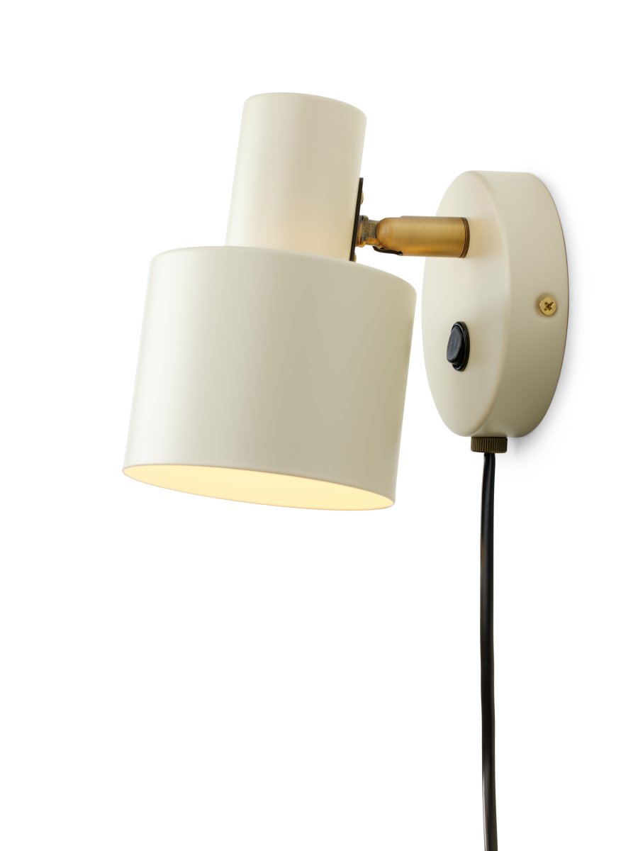 Vogue Creme leselampe Von Halo Design - Vogue ist die stilvolle Wahl für alle, die eine Lampe suchen, die sowohl das Interieur aufwertet als auch einen praktischen Zweck erfüllt.