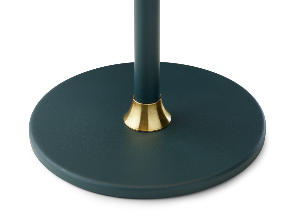 Moon Light 27cm Grün tragbare Von Halo Design - Der wiederaufladbare Akku sorgt f&uuml;r Flexibilit&auml;t und das mitgelieferte USB-Kabel erleichtert das Aufladen.