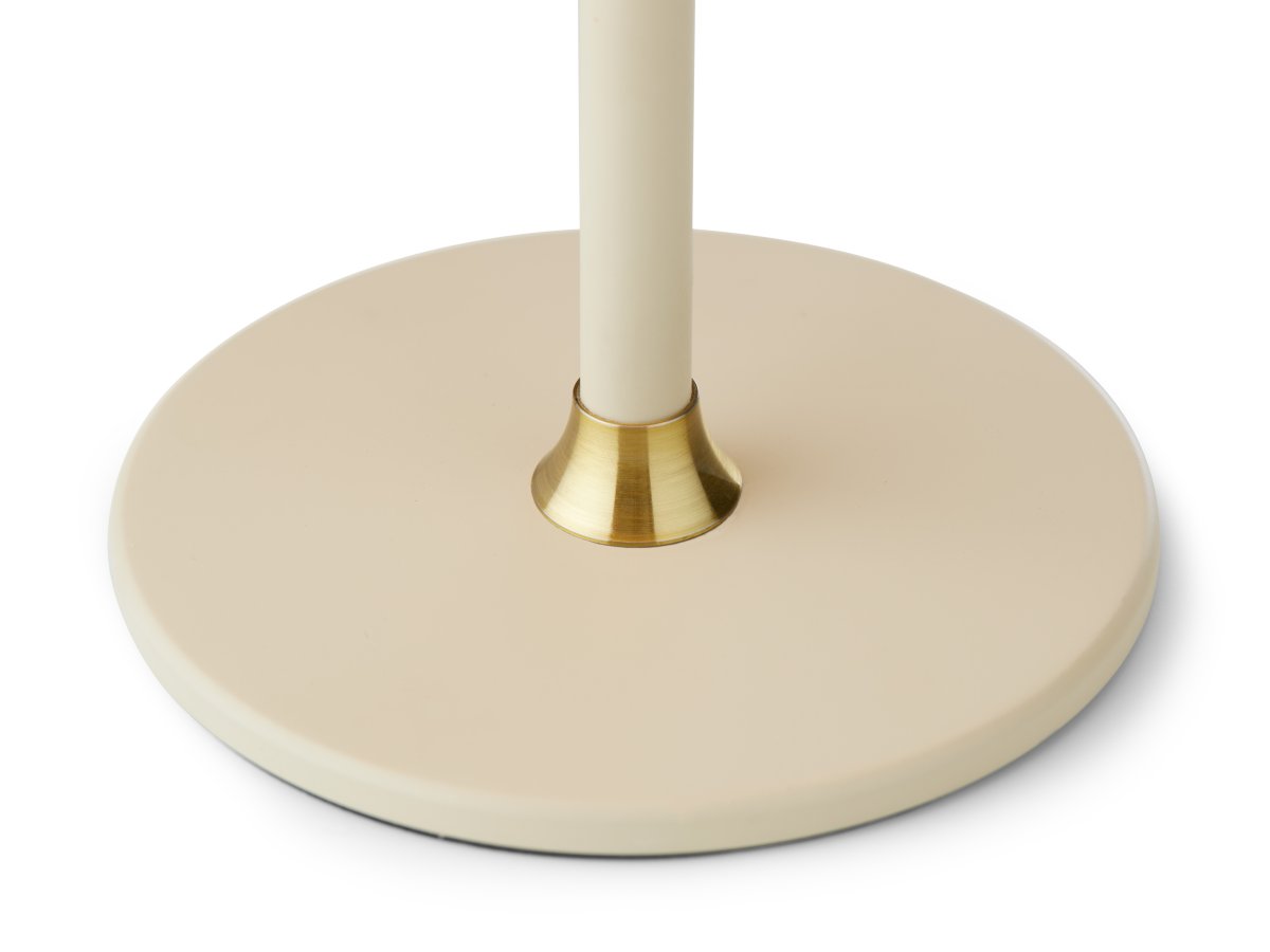 Moon Light 27cm Creme tragbare Von Halo Design - Der wiederaufladbare Akku sorgt f&uuml;r Flexibilit&auml;t und das mitgelieferte USB-Kabel erleichtert das Aufladen.