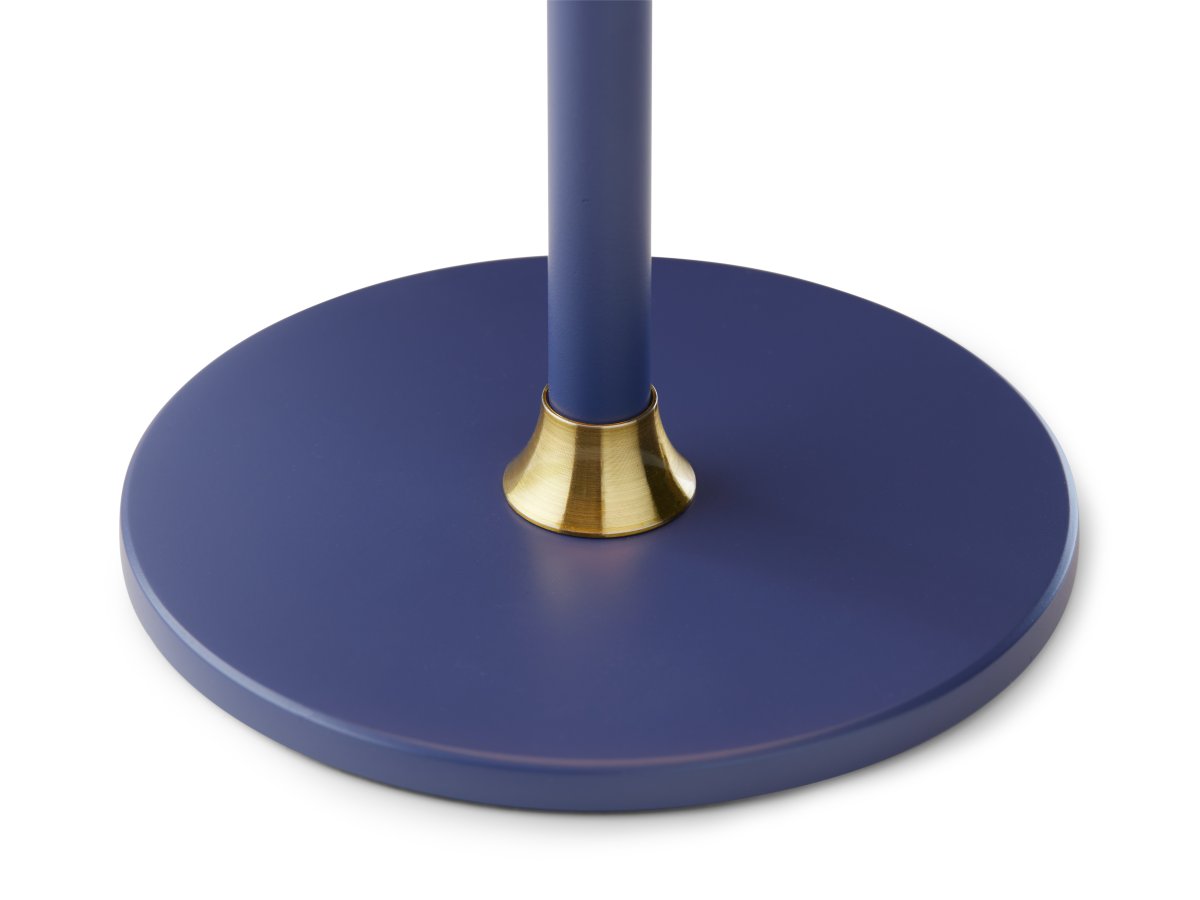 Moon Light 27cm Blau tragbare Von Halo Design - Der wiederaufladbare Akku sorgt f&uuml;r Flexibilit&auml;t und das mitgelieferte USB-Kabel erleichtert das Aufladen.