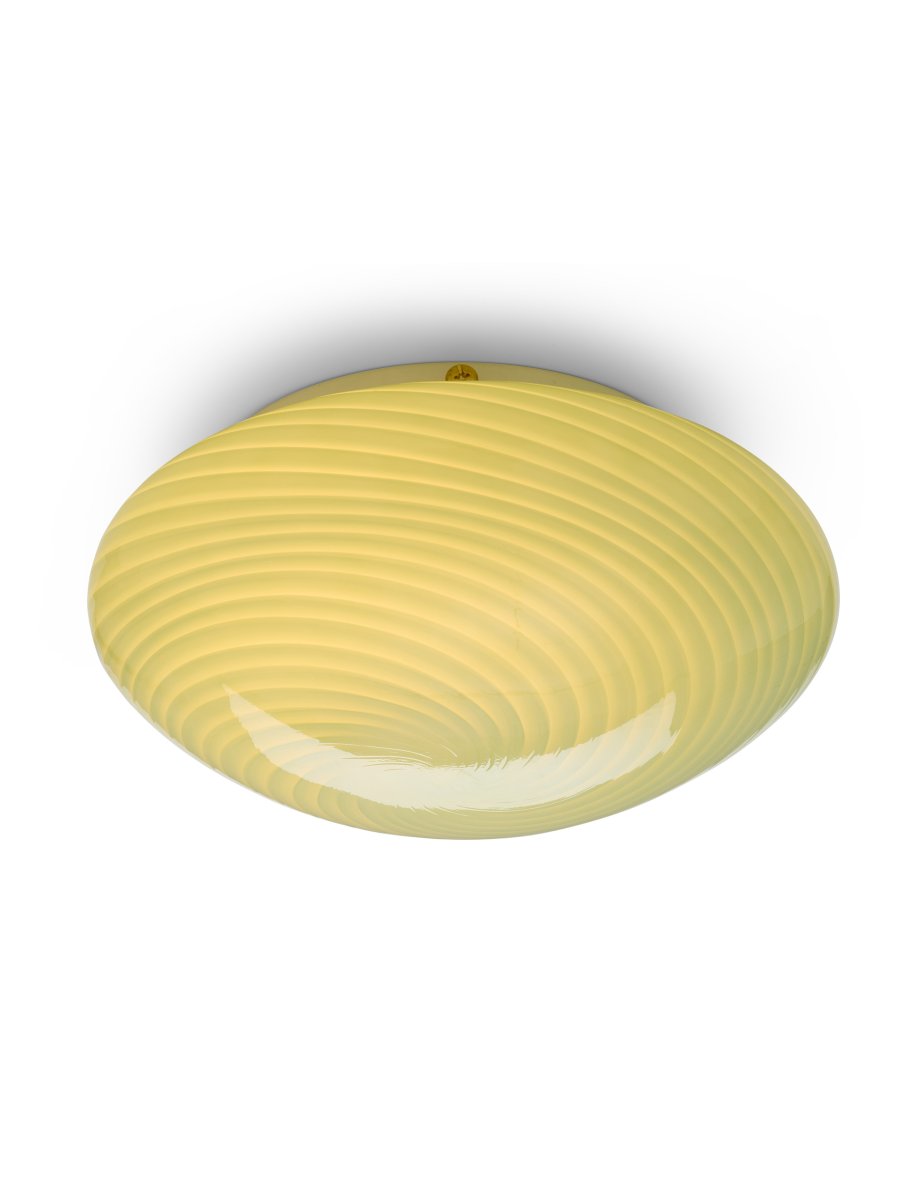 Candy Ø30 Grün deckenleuchte Von Halo Design - Das Glas spendet ein sanftes und angenehmes Licht, das eine warme und einladende Atmosphäre schafft.