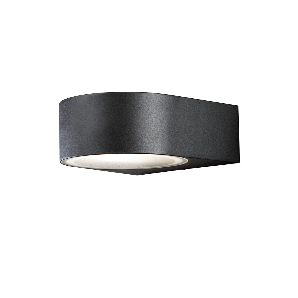 Teramo Schwarz außenlampe Von Konstsmide - Es eignet sich perfekt f&uuml;r Eing&auml;nge und Terrassen, sorgt f&uuml;r angenehmes und sicheres Licht und erg&auml;nzt gleichzeitig moderne Architekturstile.