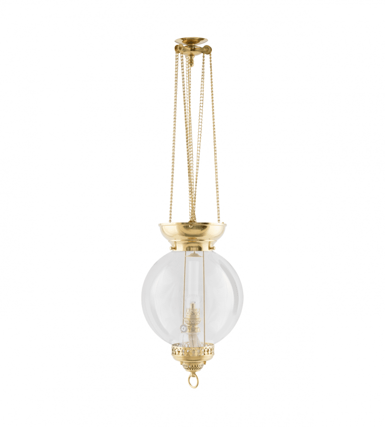 Moonlight-Style Pendant Lamp Messing Von Karlskrona lampfabrik - die Koholmen-Lampe, die im farbigen Glas platziert ist.