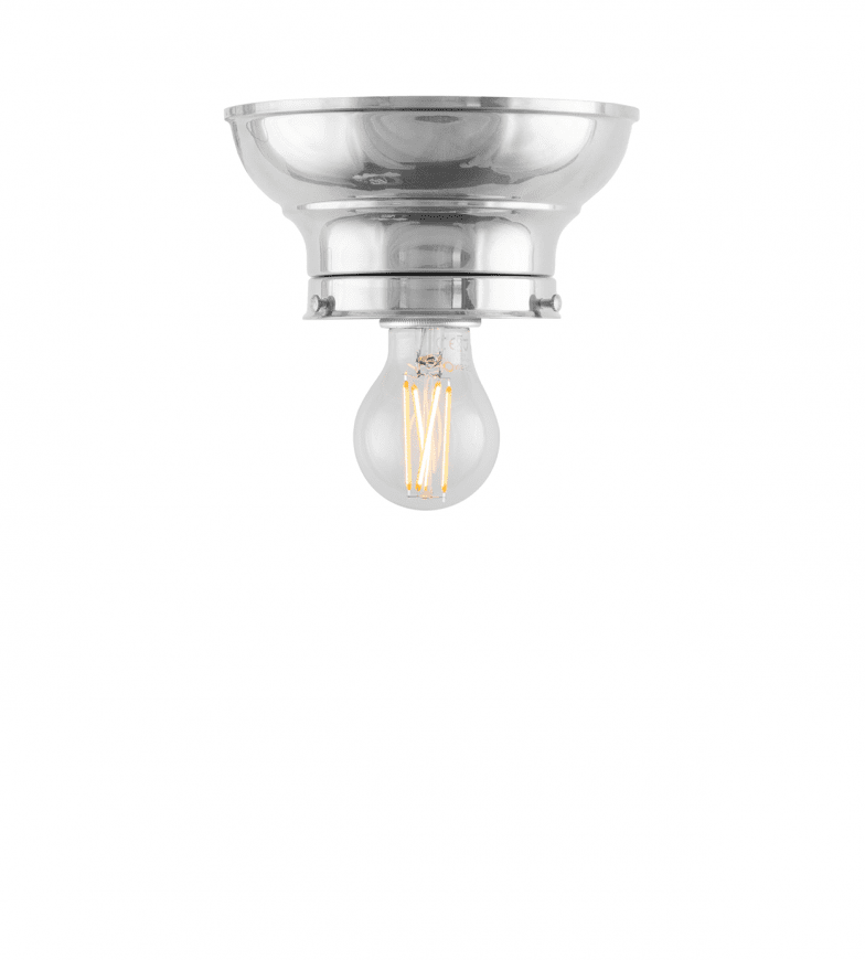 Fröding 100 Nickel Von Karlskrona lampfabrik - Fr&ouml;dingplafonden - som &auml;r tillverkad helt i f&ouml;rnicklad m&auml;ssing - har ett tydligt klassicerande formspr&aring;k, och passar fint ihop med &ouml;vriga lampor i Fr&ouml;dingfamiljen.