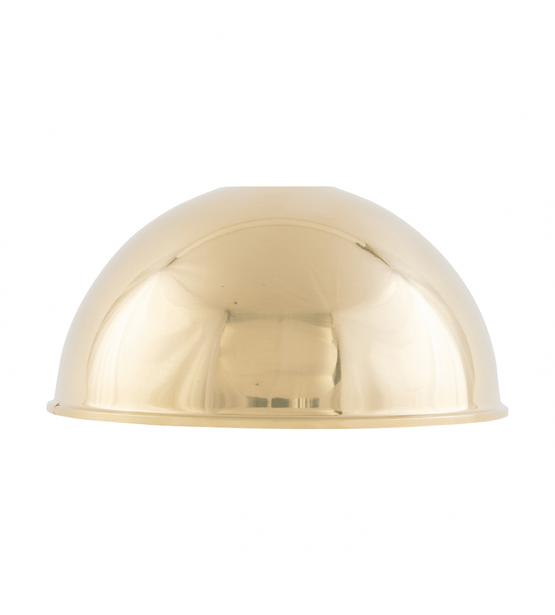 Brass Shade 180 Messing Von Karlskrona lampfabrik - Metallschirm aus druckgedrehtem Messing mit 42 mm Loch in der Mitte - passend für Lampen mit angebrachtem Ring.