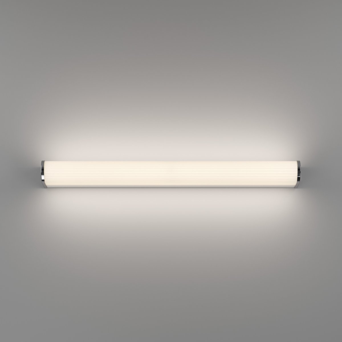 Patrovaro 60cm Weiß badezimmerlampe Von Eglo - Patrovaro ist eine praktische Badezimmerleuchte, die sich ideal über oder neben dem Badezimmerspiegel anbringen lässt.