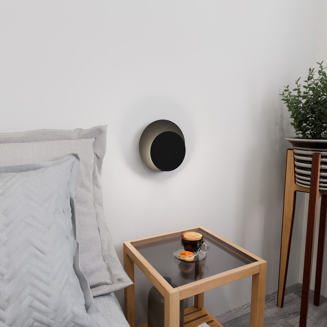 Circle 22cm Schwarz wandlampe Von Emibig Lighting - Seine geometrischen Kreise ziehen die Aufmerksamkeit auf sich und dank der Holzelemente wirkt der Innenraum warm und gem&uuml;tlich.