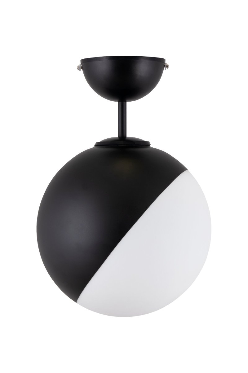 Contur Ø25 Schwarz badezimmerlampe Von Globen Lighting - Die Contur Deckenleuchte ist eine grafische Leuchte, die perfekt in eine moderne Umgebung passt.