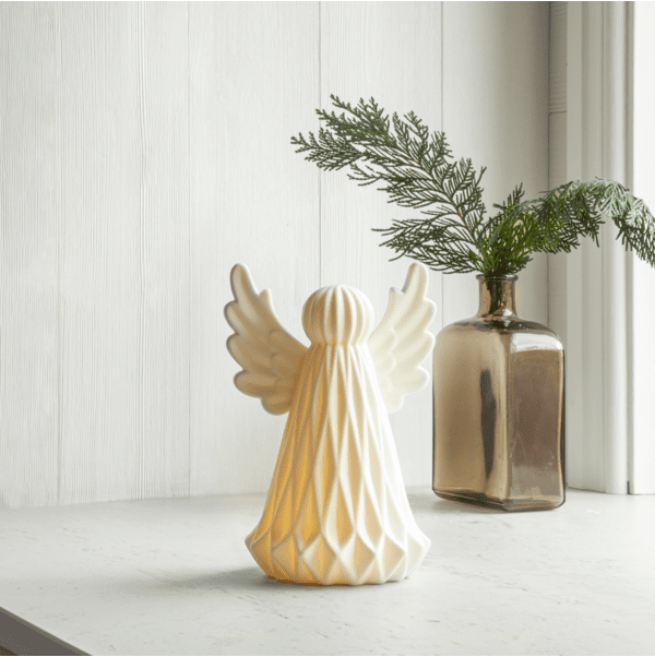 Vinter 20cm Weiß Von Star Trading - Ein wundersch&ouml;ner Engel zur Dekoration im Haus.