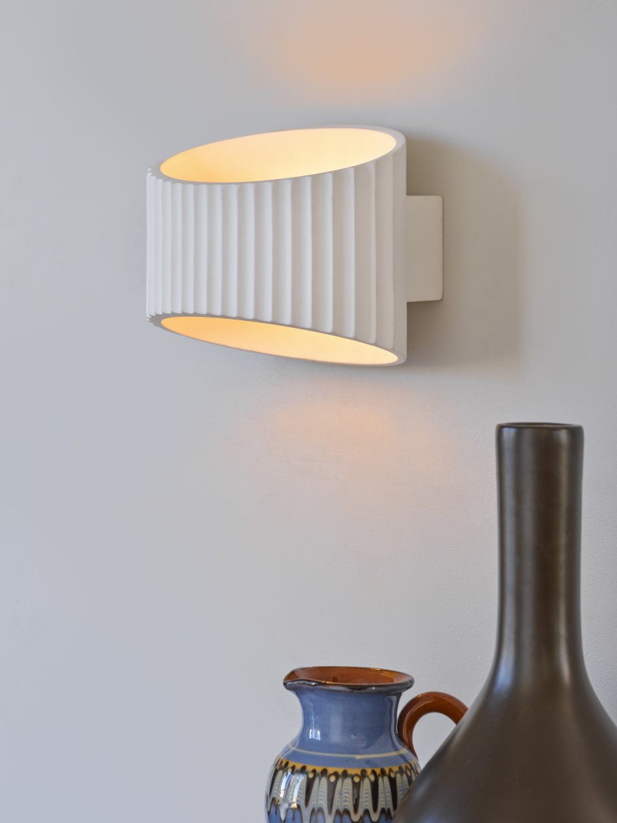 Plaster Band 25cm Weiß wandlampe Von Osram - Plaster Band &auml;r en modern v&auml;gglampa gjord av gips.