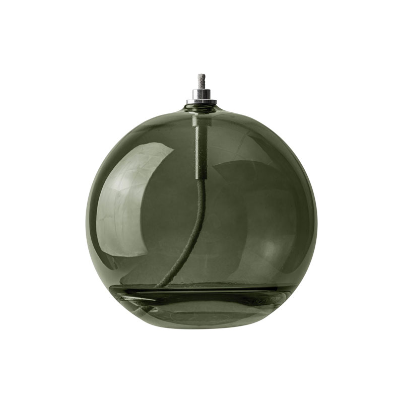 Öllampe Aura Groß Dunkelgrün Von Mette Ditmer - Perfekt p&aring; ett bord, en byr&aring; eller en f&ouml;nsterbr&auml;da.