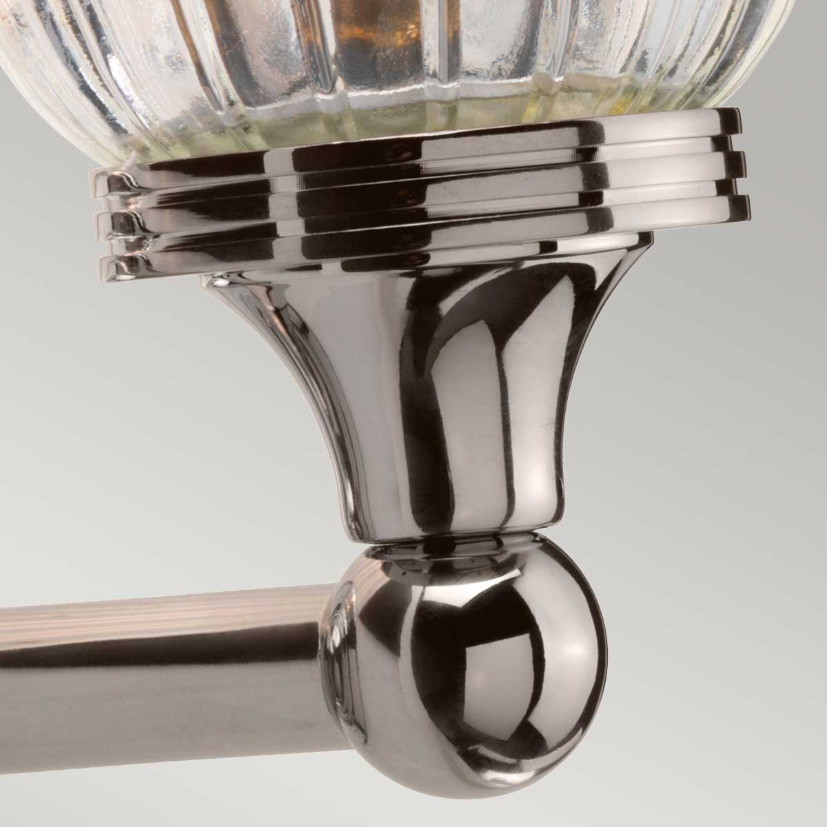 Austen Ø14 Poliertes Nickel badezimmerlampe Von Elstead Lighting - Die Wandleuchte Austen hat ein klassisches Design und ist aus den hochwertigsten Materialien gefertigt, was eine lange Haltbarkeit gewährleistet.
