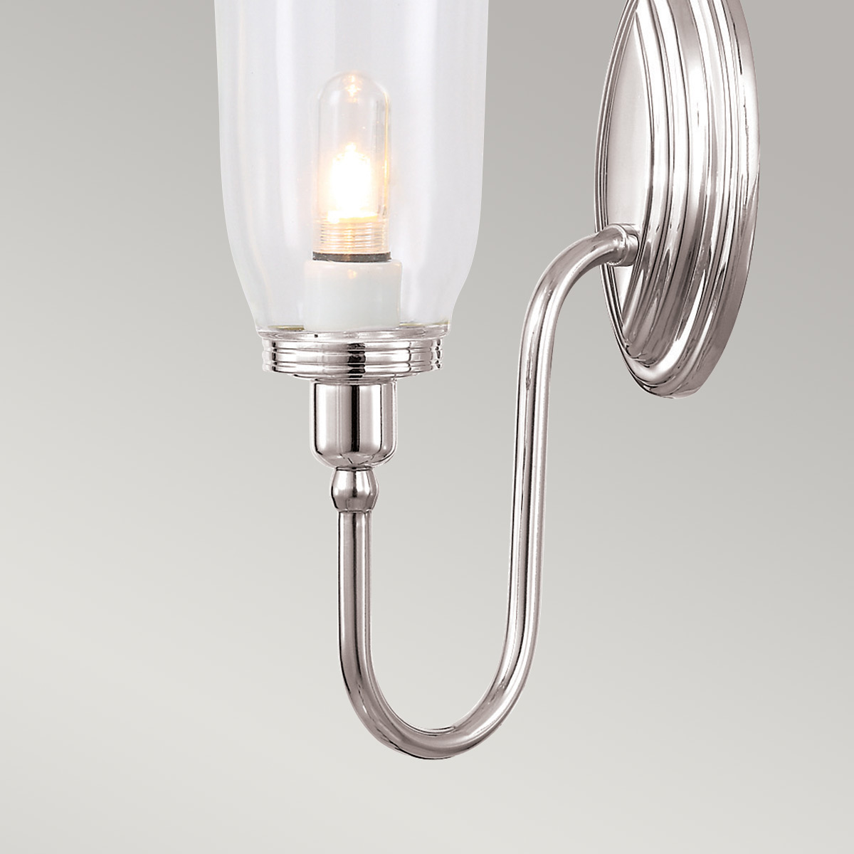 Blake 34cm Poliertes Nickel badezimmerlampe Von Elstead Lighting - Die Leuchte ist in mehreren Stilrichtungen und Glasausf&uuml;hrungen erh&auml;ltlich und wird mit den Oberfl&auml;chen Chrom poliert, Nickel poliert und Messing poliert angeboten.