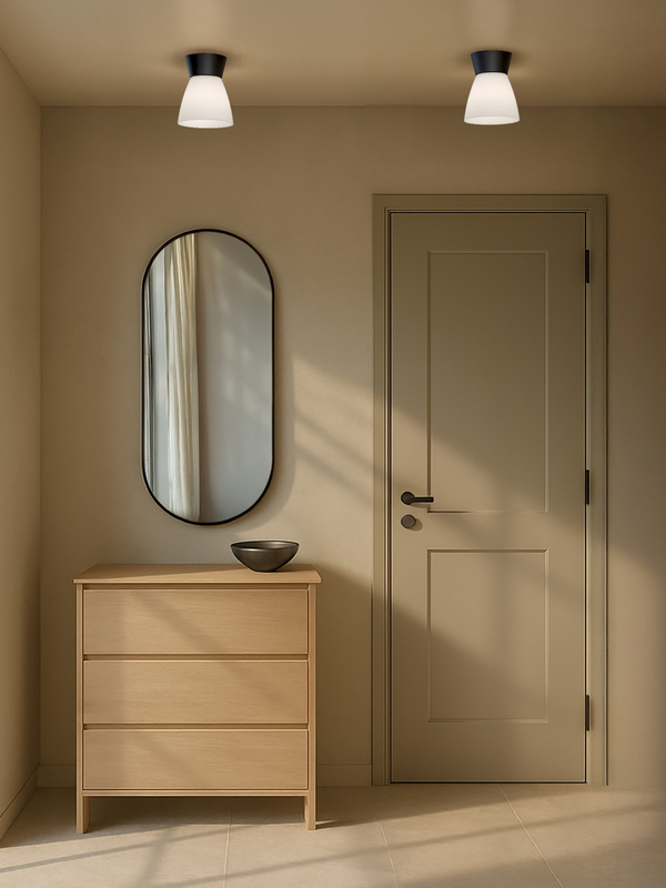 Bizzo Ø17 Mattschwarz/Opal deckenleuchte Von Belid - Bizzo ist eine elegante und leichte Deckenleuchte, die in vielen Variationen erh&auml;ltlich ist.