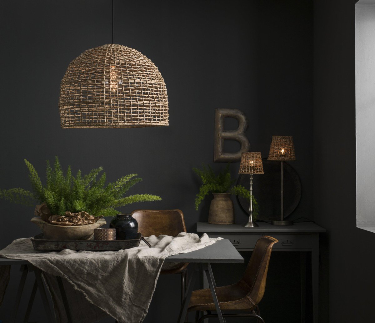 Cebu Ø37 Natur hängelampe Von PR Home - Eine schwarze Deckenaufh&auml;ngung ist im Lieferumfang enthalten und hat eine L&auml;nge von 1,2 Metern und eine E27-Fassung.