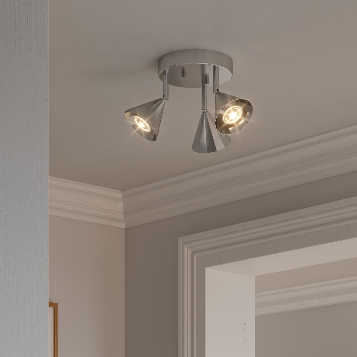 Rain 3 Silber spotlight Von CO Bankeryd - Rain ist eine vielseitige Deckenleuchte, die eine hervorragende Allgemeinbeleuchtung bietet und sich perfekt f&uuml;r Flur, Wohnzimmer, K&uuml;che oder Schlafzimmer eignet.