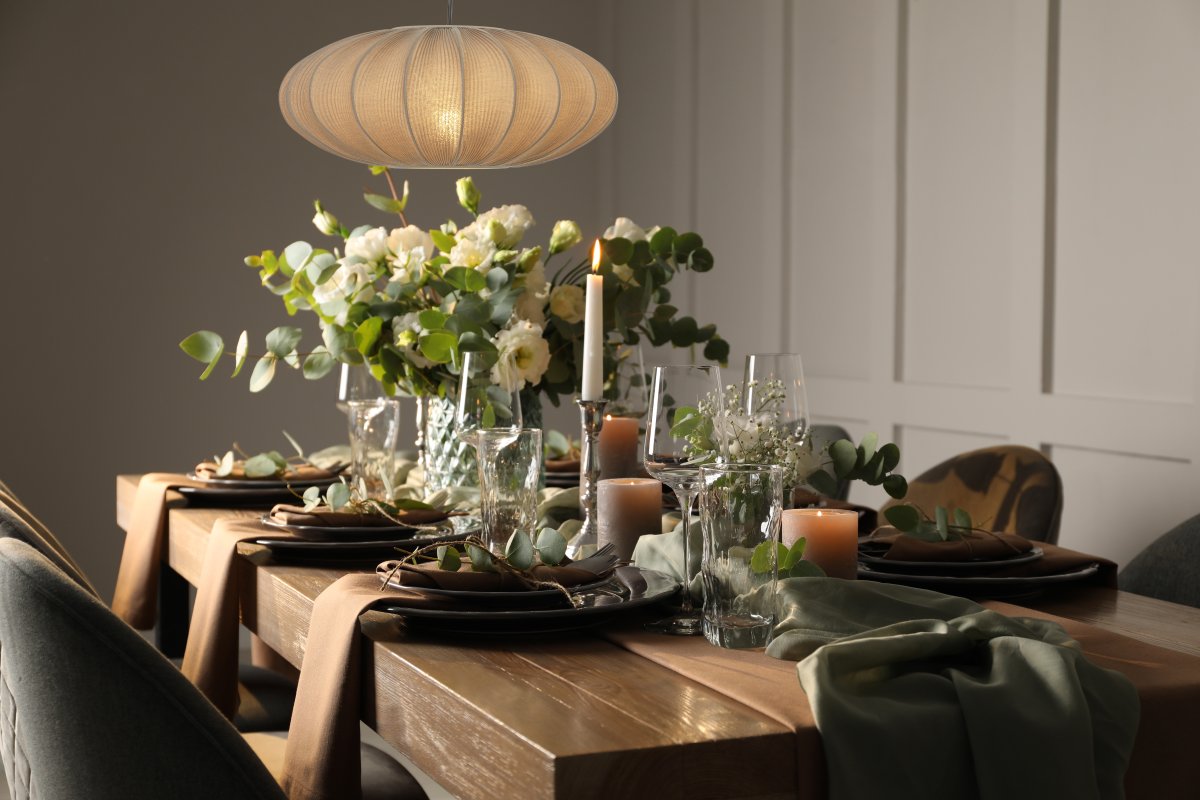 Mamsell Ø45 Grau hängelampe Von Aneta Lighting - Die Deckenleuchte Mamsell ist mit fein plissiertem Stretchstoff bespannt, der f&uuml;r ein angenehmes, leicht ged&auml;mpftes Licht sorgt.