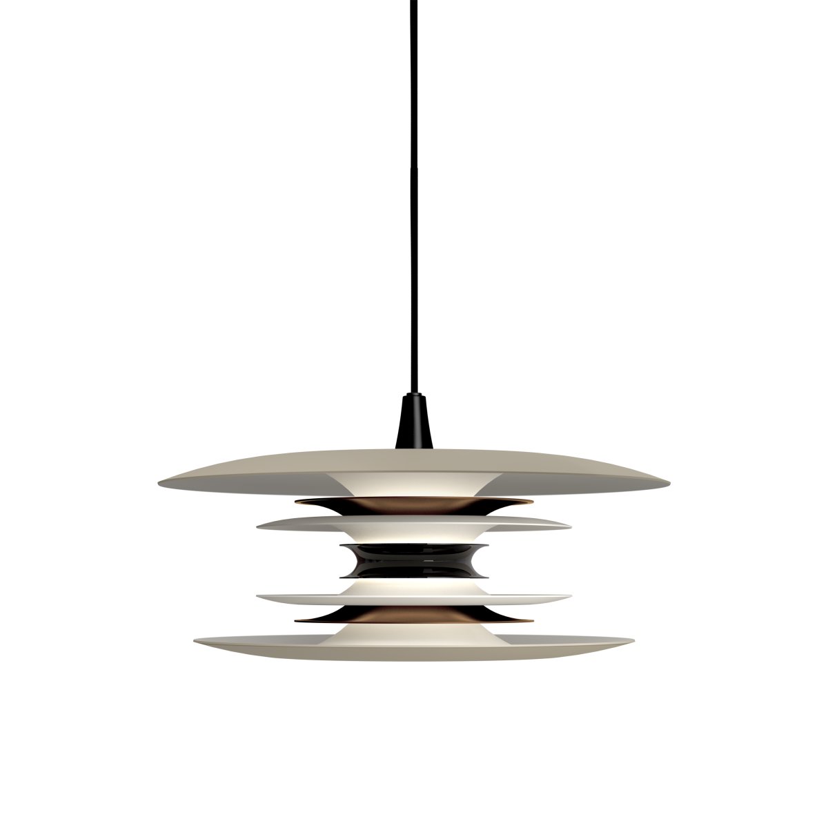 Diablo Ø40 Sand/Bronze hängelampe Von Belid - Die Pendelleuchte verbreitet ein angenehmes, ged&auml;mpftes Licht und eignet sich sowohl &uuml;ber dem Esstisch als auch in anderen Bereichen des Hauses, in denen Stil und Funktionalit&auml;t kombiniert werden sollen.