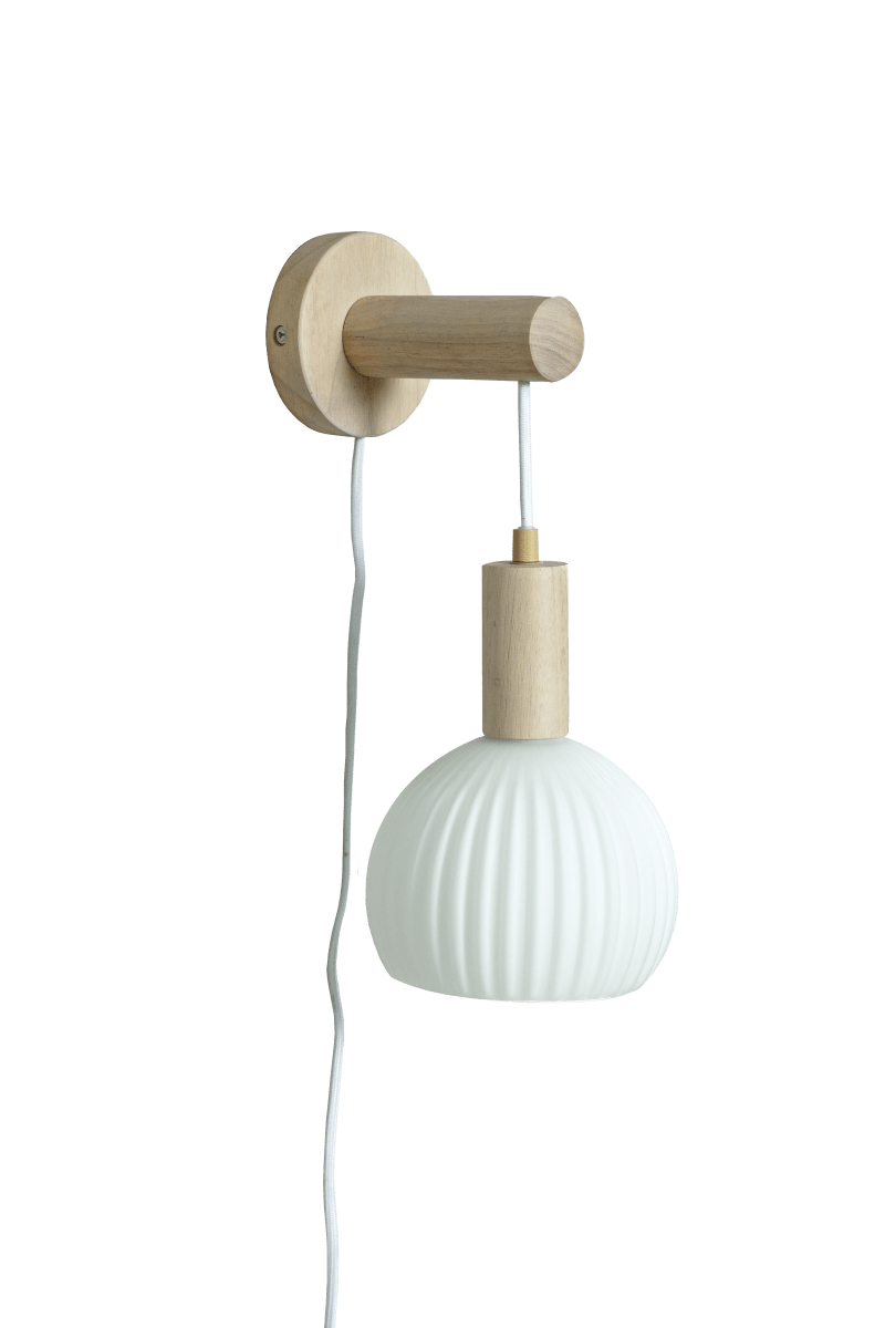 Zoombild von Lapponia 35cm Weiß wandlampe Von Aneta Lighting - Die Lapponia Wandleuchte aus Glas und weiß geöltem Holz verleiht Ihrem Zuhause eine natürliche und gemütliche Atmosphäre.