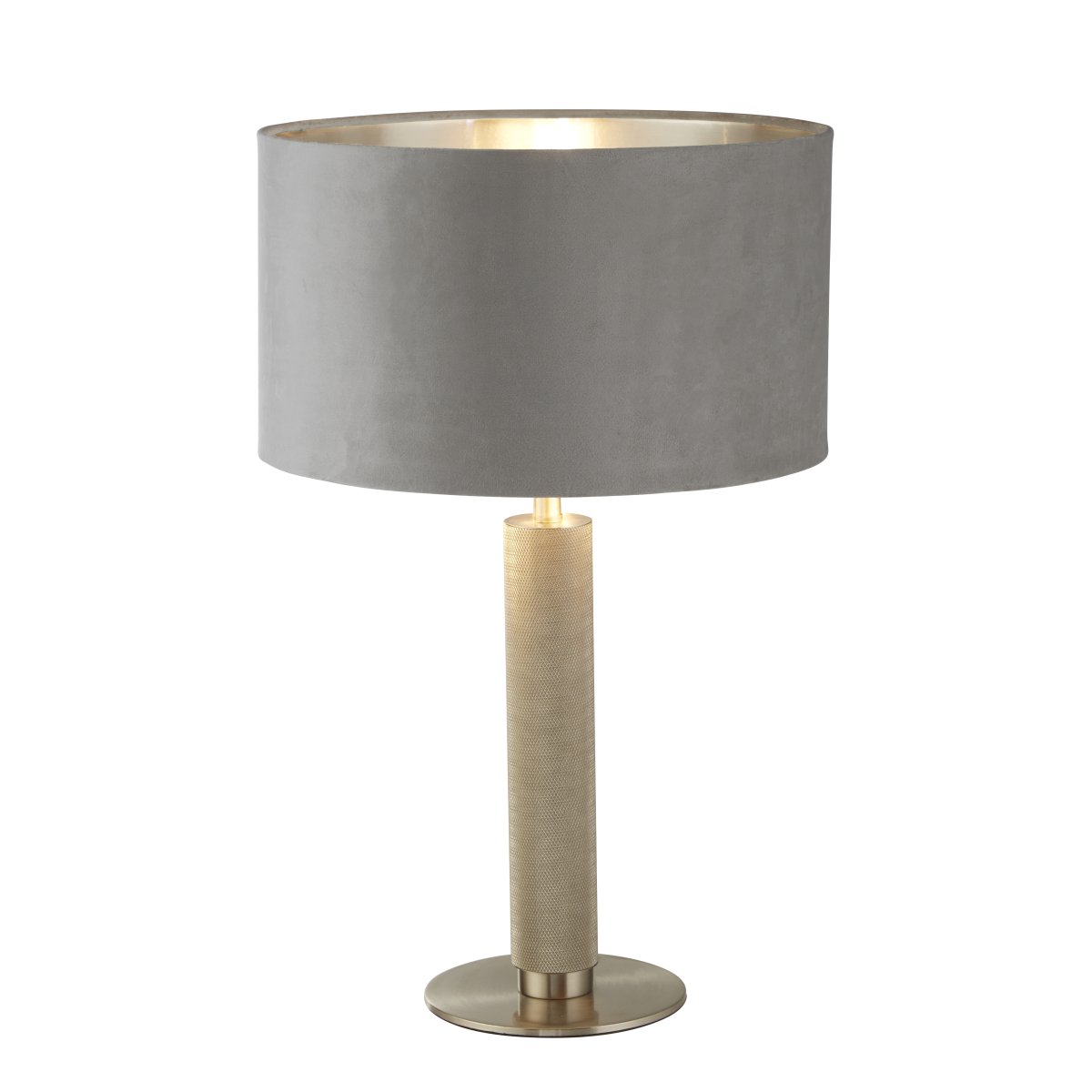 London 63cm Grau tischlampe Von Searchlight - Die geriffelte Basis aus satiniertem Silber sorgt f&uuml;r Haltbarkeit und ein luxuri&ouml;ses Gef&uuml;hl, w&auml;hrend die sch&ouml;ne Silberfarbe Ihrer Einrichtung W&auml;rme und Reichtum verleiht.